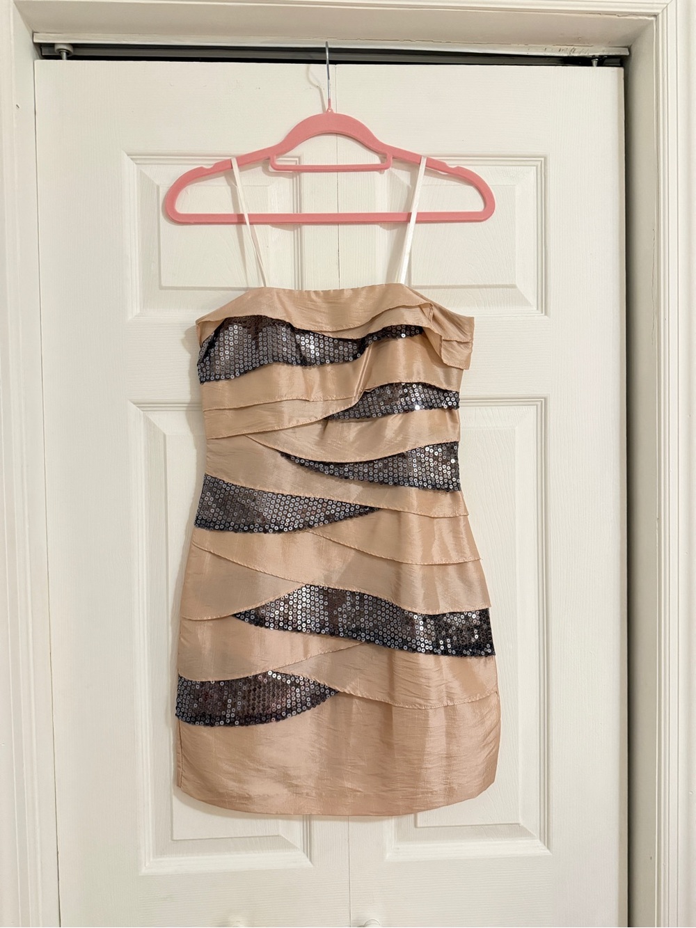 New Rare βCity Studioβ Nude/Champagne Strapless Sequin Bandage Mini Dress,Size 1 - Picture 2 of 11